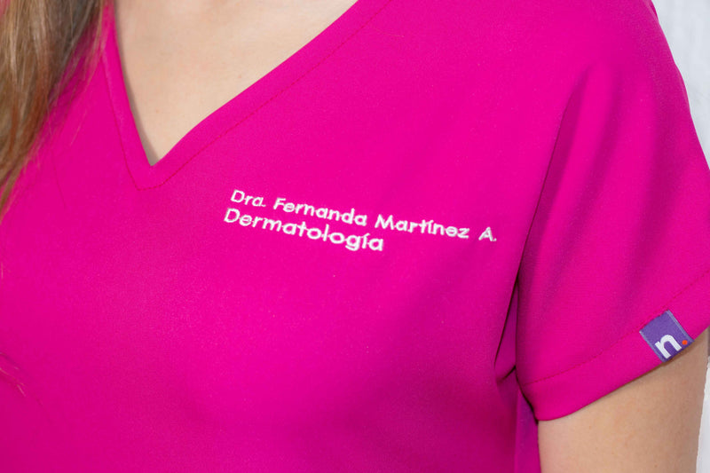 La Importancia de la Personalización en los Uniformes Médicos