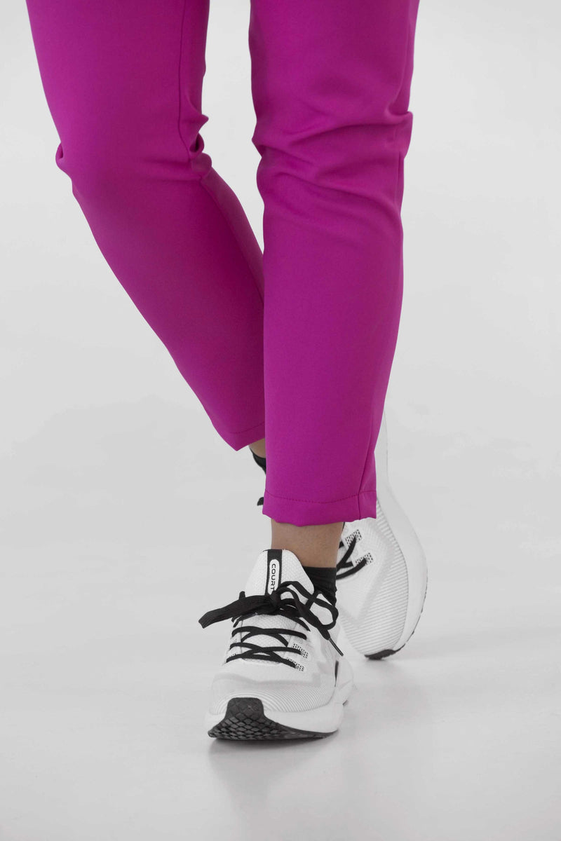 Magenta Valencia